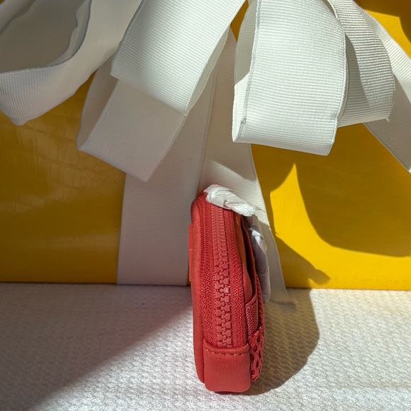 Dagne Dover Keychain - Picture 2 of 7